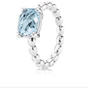 Pandora blue topaz Cool Breeze ring 💍